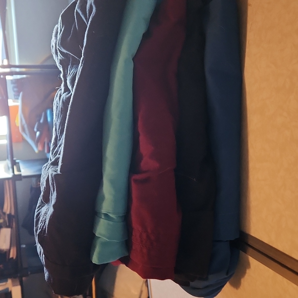 2x koi scrub pants